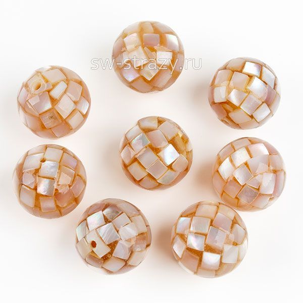 Бусина из перламутра d=12 мм беж