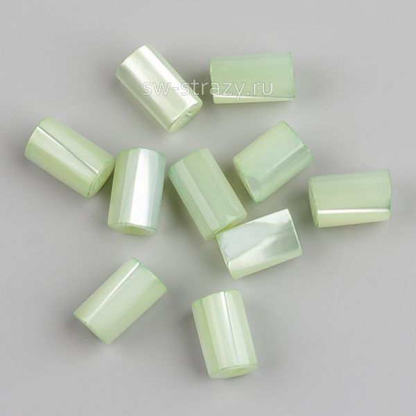 Бусина-трубочка из перламутра 3,5х6 мм зеленая*