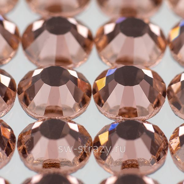 YHB 28 ss20 Vintage Rose F 160