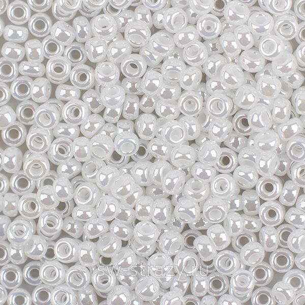 Seedbead Miyuki 10/0 528 White Ceylon