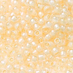 Бисер круглый 15/0 #0352 Окрашенный изнутри, хрусталь/светлый гиацинт