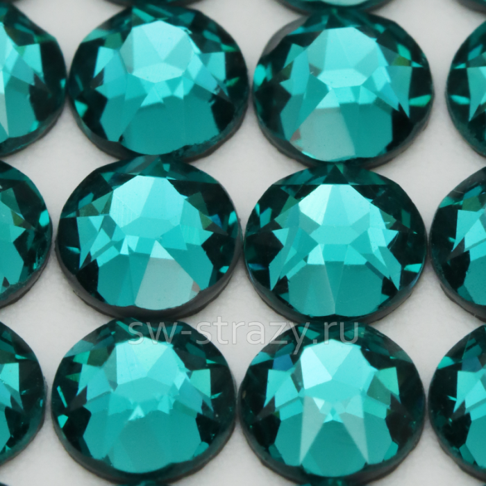 YHB 88 ss16 Blue Zircon F 111