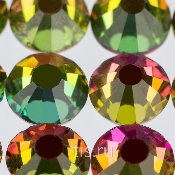 C28 ss16 Crystal Vitrail Medium K9 F