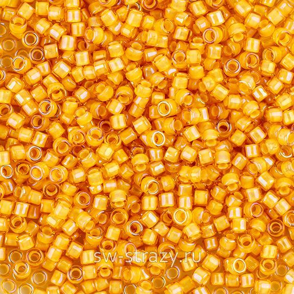 Бисер Treasures 11/0 #0949 Светло-апельсиновый