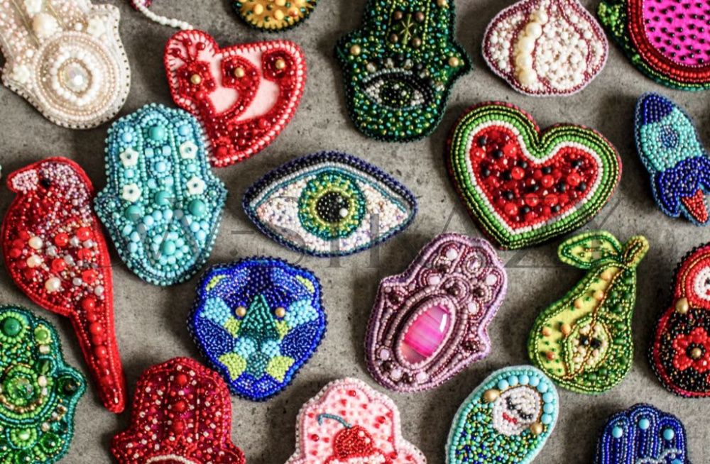 Значки из бисера